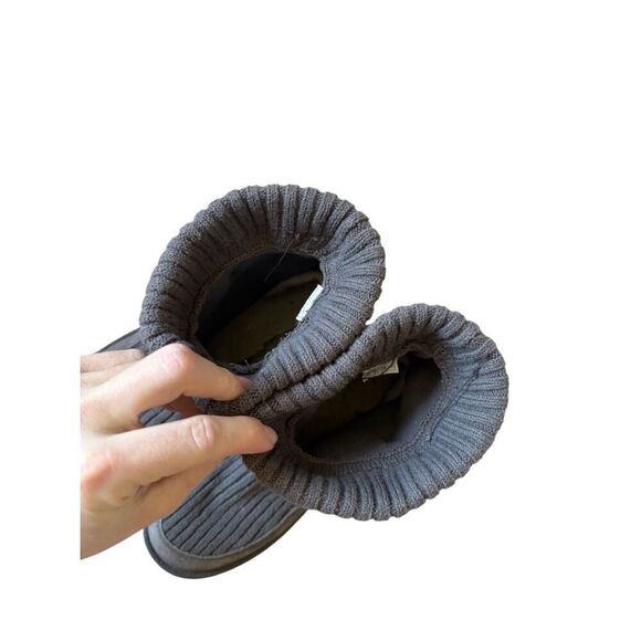 UGG Classic Knit Boots size 8 Gray Charcoal - Picture 10 of 11